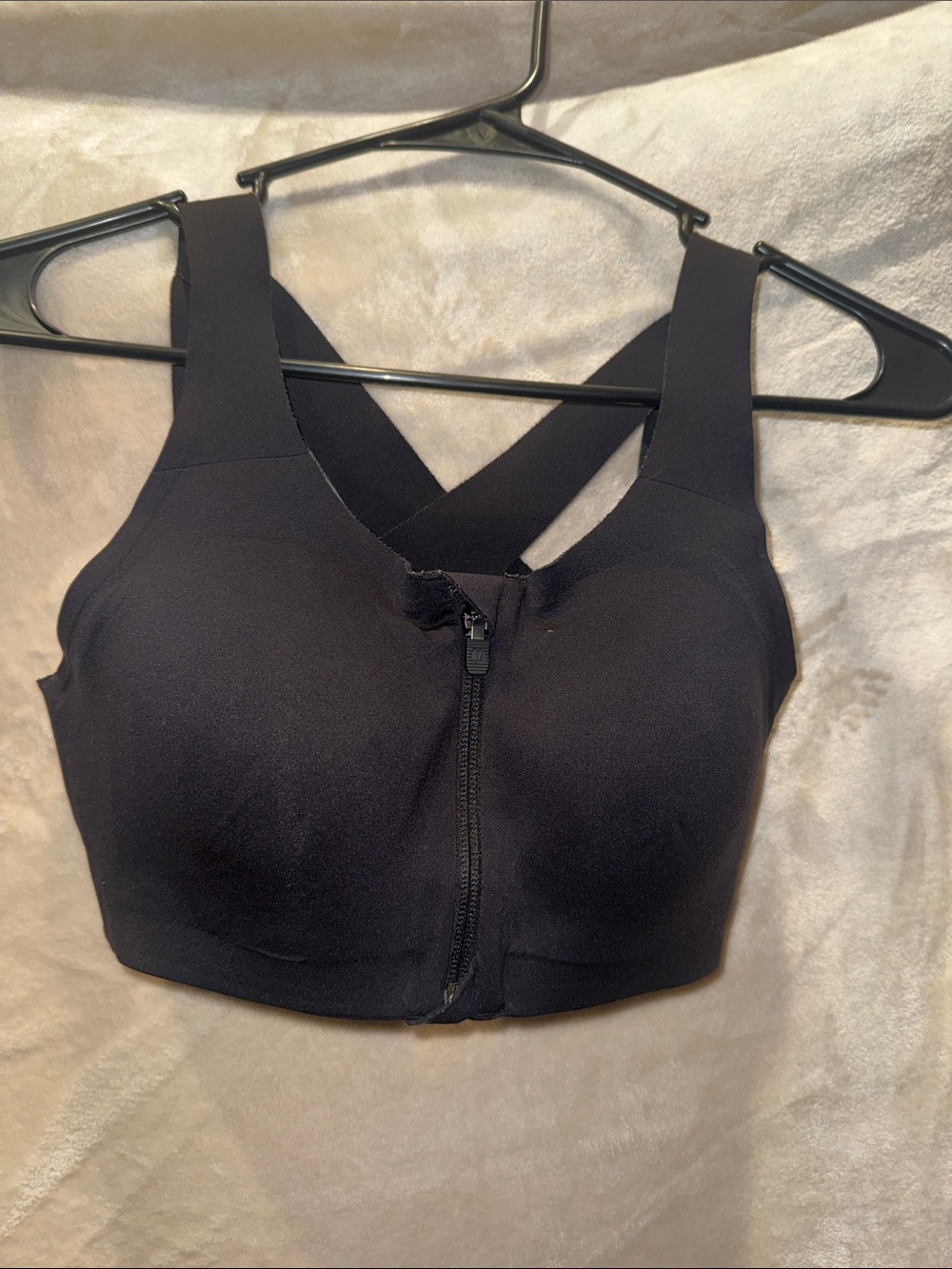 lululemon athletica Black Front-Zip Sports Bra with Cross Back
